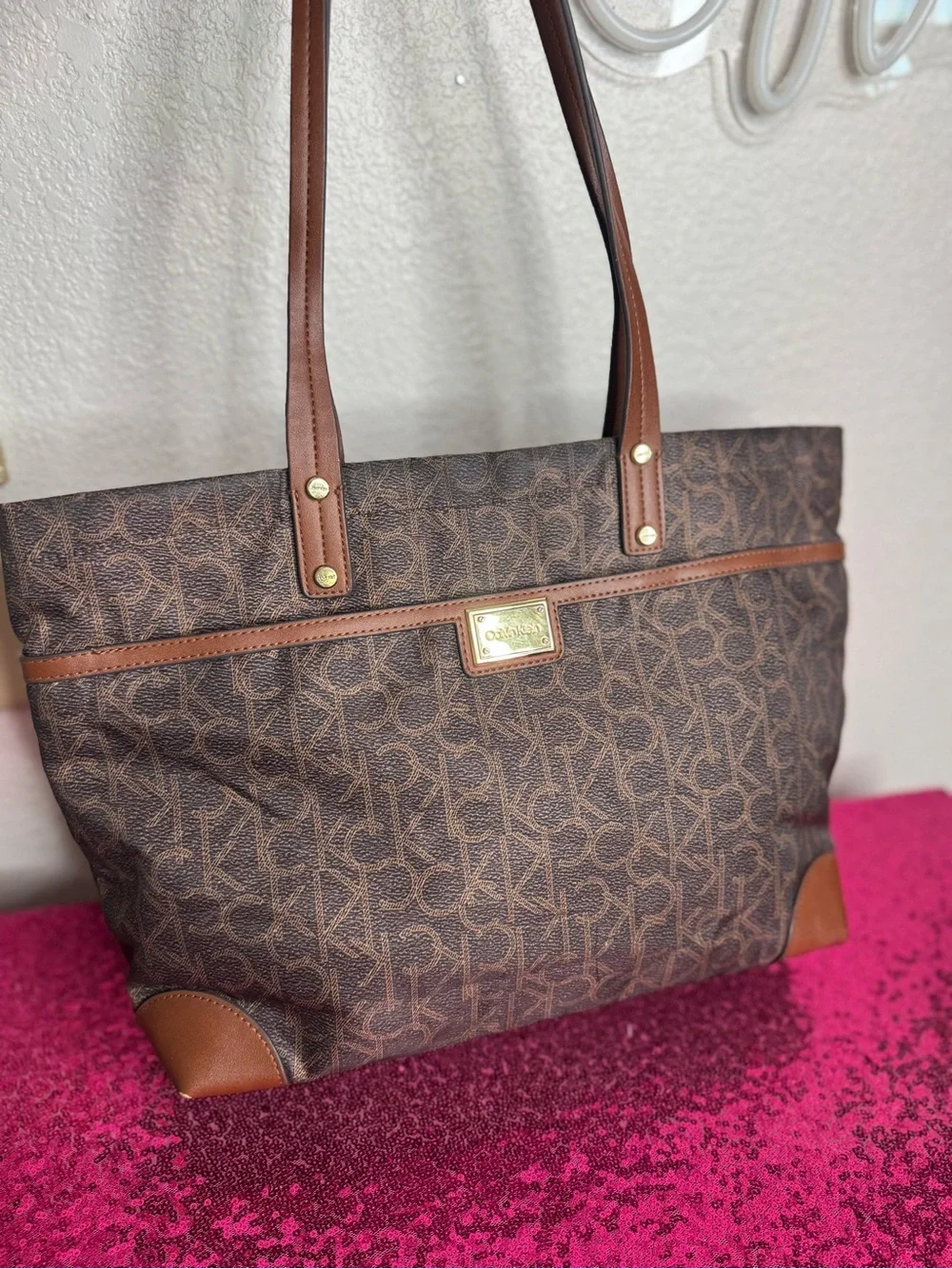 CALVIN KLEIN 🌟 Brown, Gold Monogram Logo Shoulder Tote, Dual Straps - Like NEW